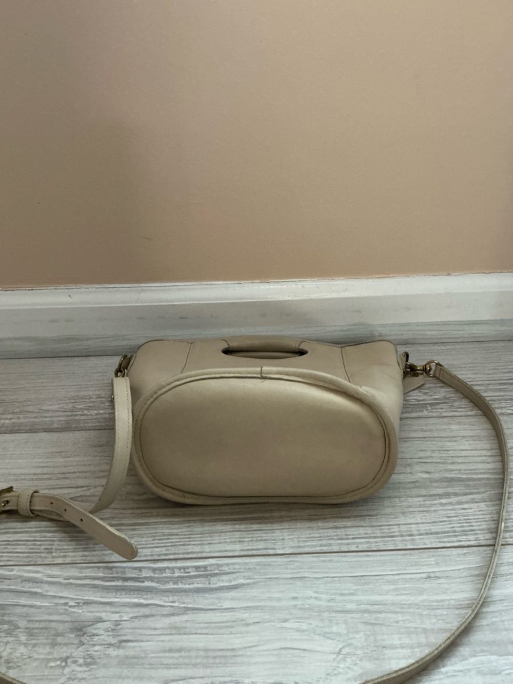 Coach Beige Cream Crossbody Tote with Top Handle - Picture 4 of 8